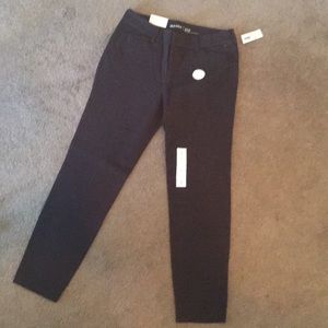 NWT Dark Gray Old Navy Pixie Ankle Pant Size 4